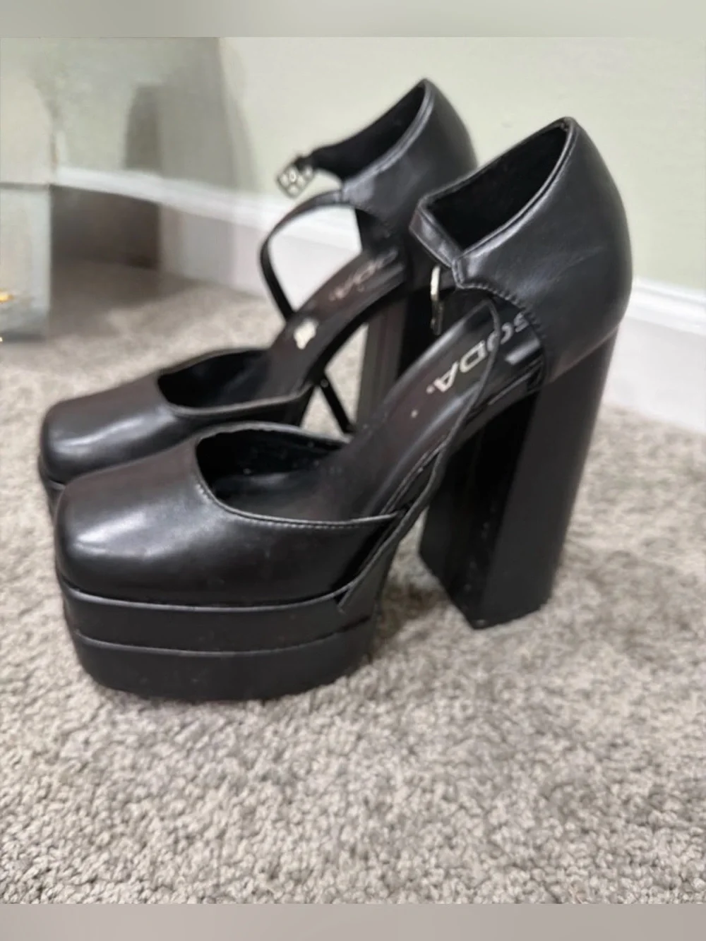 Soda Y2K, Bratz,90s Black Platform Mary Jane Heels 5.5